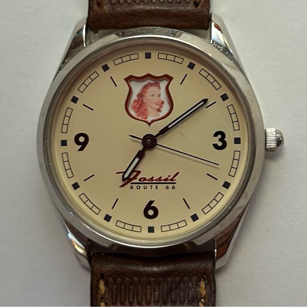 Rare vtg Fossil Route rt 66 Wristwatch leather band moving images works